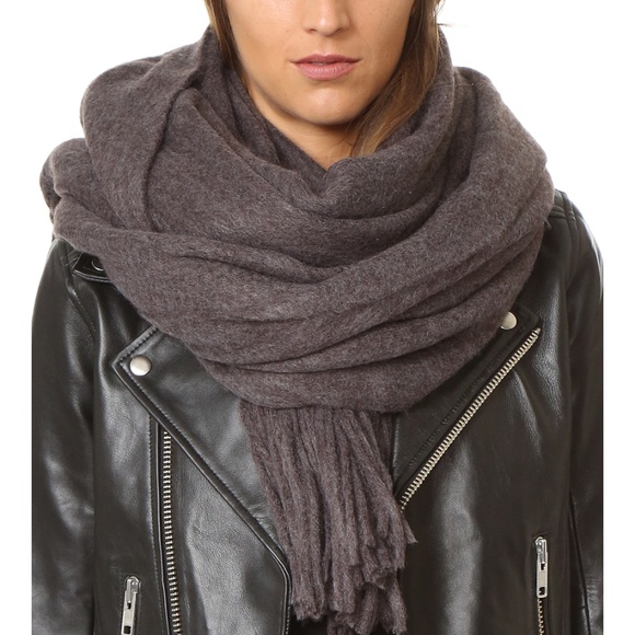 Free People Accessories - Free People Gray Fringed Soft Scarf NWT